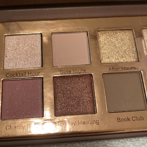 Mally Beauty Best Dressed Lids Neutrals & Bolds 14 Matte & Shimmer Eyeshadows - Picture 6 of 9